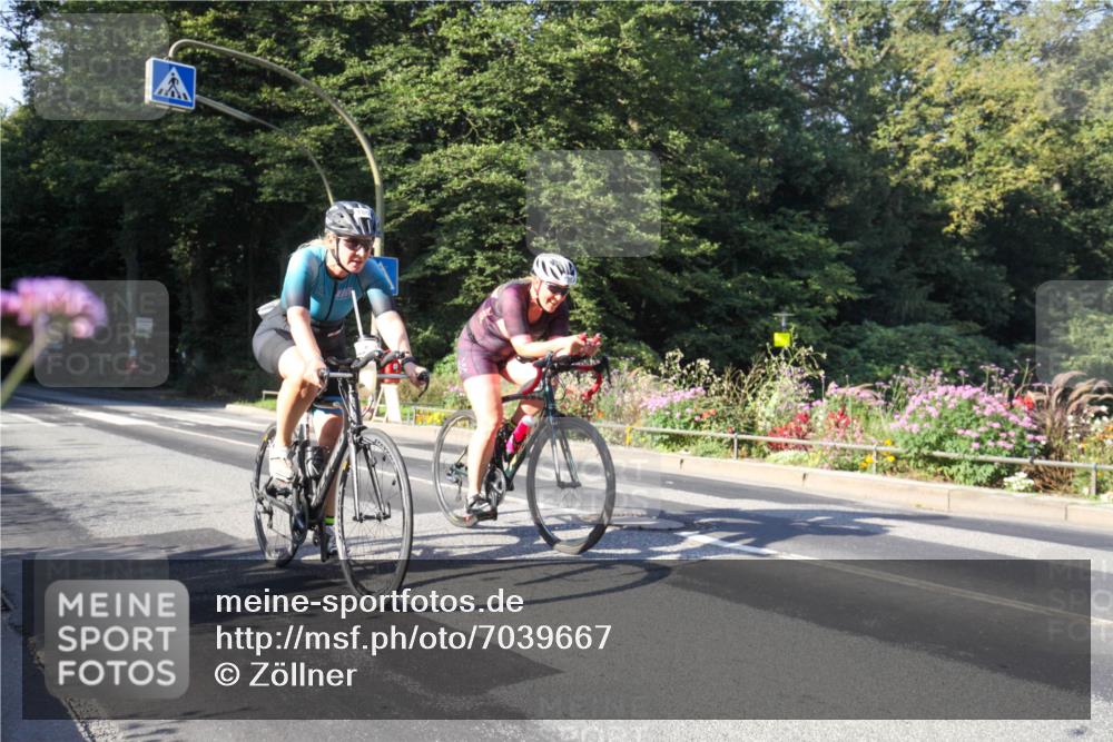 08.09.2024 - Stadtparktriathlon Zöllner http://msf.ph/oto/7039667 08.09.2024 09:27:47 Radfahren 109, 127, 135, 180 meine-sportfotos.de