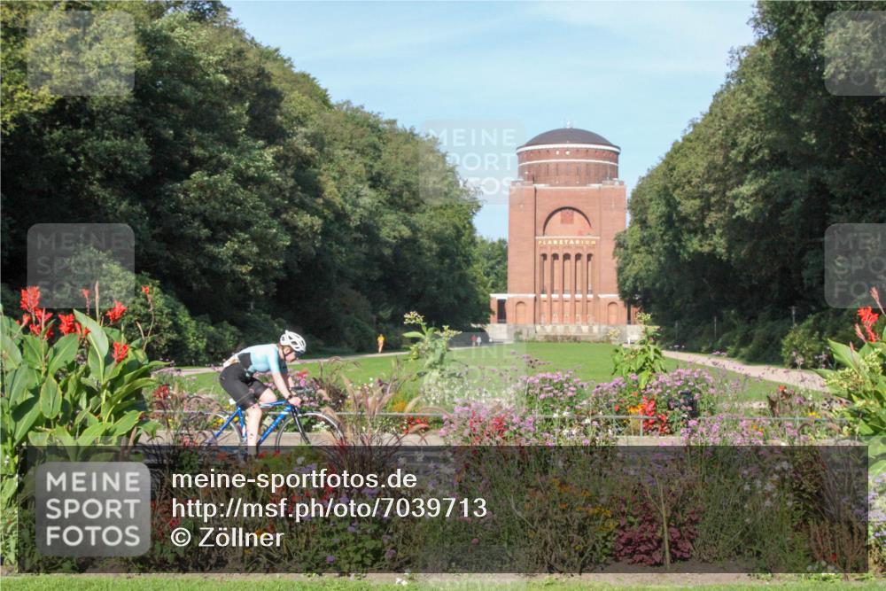 08.09.2024 - Stadtparktriathlon Zöllner http://msf.ph/oto/7039713 08.09.2024 09:42:28 Radfahren 159 meine-sportfotos.de