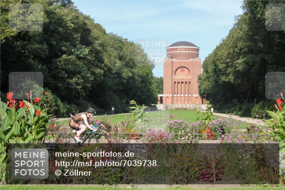 08.09.2024 - Stadtparktriathlon Zöllner http://msf.ph/oto/7039738 08.09.2024 09:43:40 Radfahren 141 meine-sportfotos.de