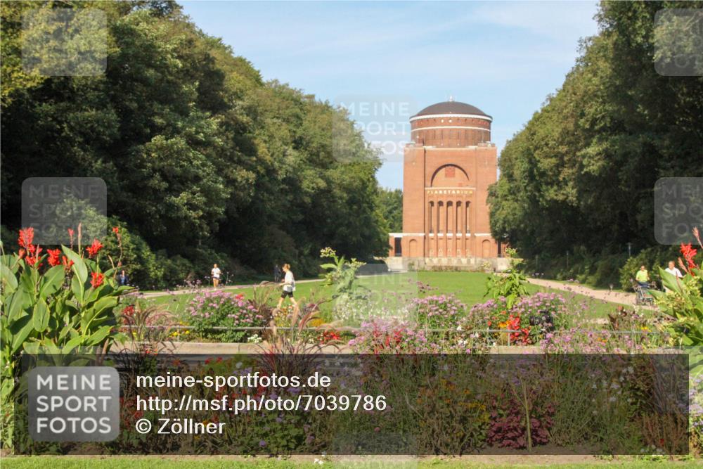 08.09.2024 - Stadtparktriathlon Zöllner http://msf.ph/oto/7039786 08.09.2024 09:44:51 Radfahren  meine-sportfotos.de
