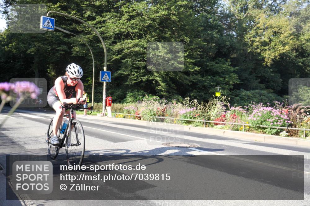 08.09.2024 - Stadtparktriathlon Zöllner http://msf.ph/oto/7039815 08.09.2024 09:33:17 Radfahren 111, 157, 167 meine-sportfotos.de