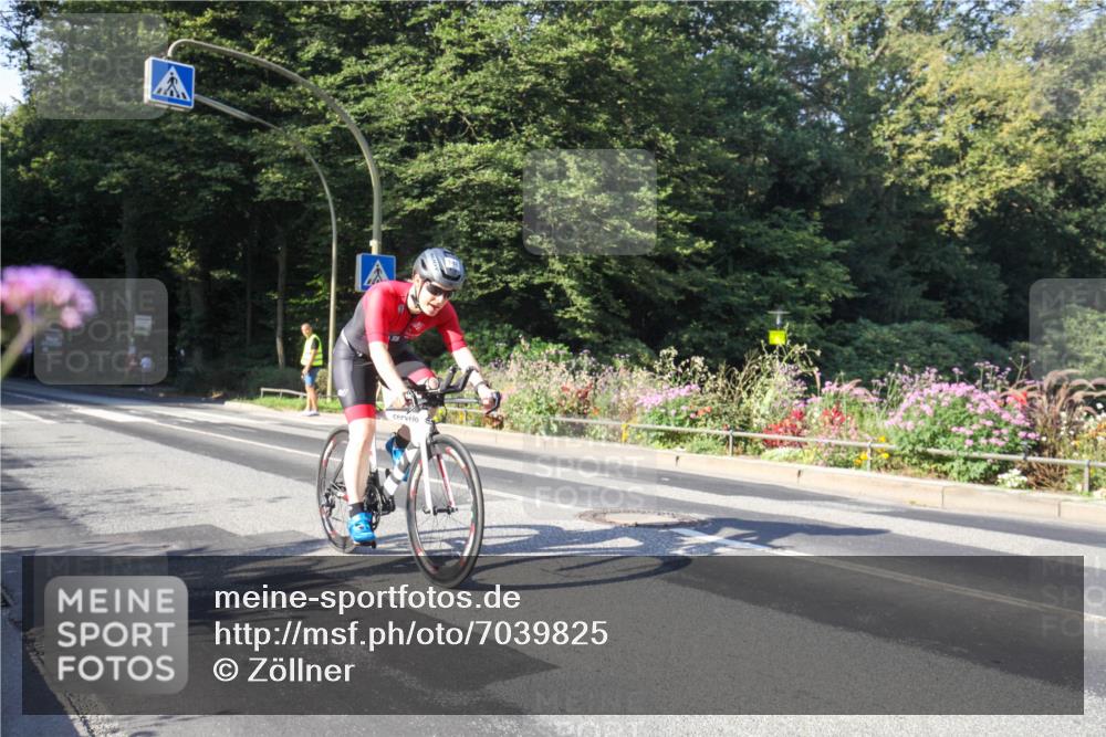 08.09.2024 - Stadtparktriathlon Zöllner http://msf.ph/oto/7039825 08.09.2024 09:33:49 Radfahren 148 meine-sportfotos.de