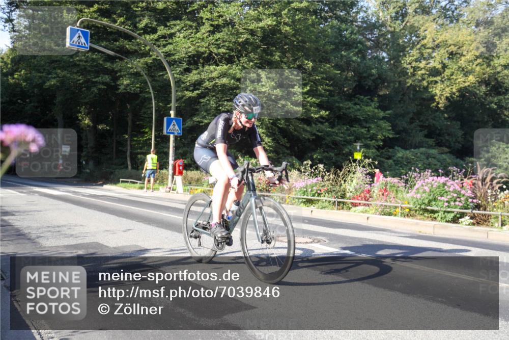 08.09.2024 - Stadtparktriathlon Zöllner http://msf.ph/oto/7039846 08.09.2024 09:35:08 Radfahren 168 meine-sportfotos.de