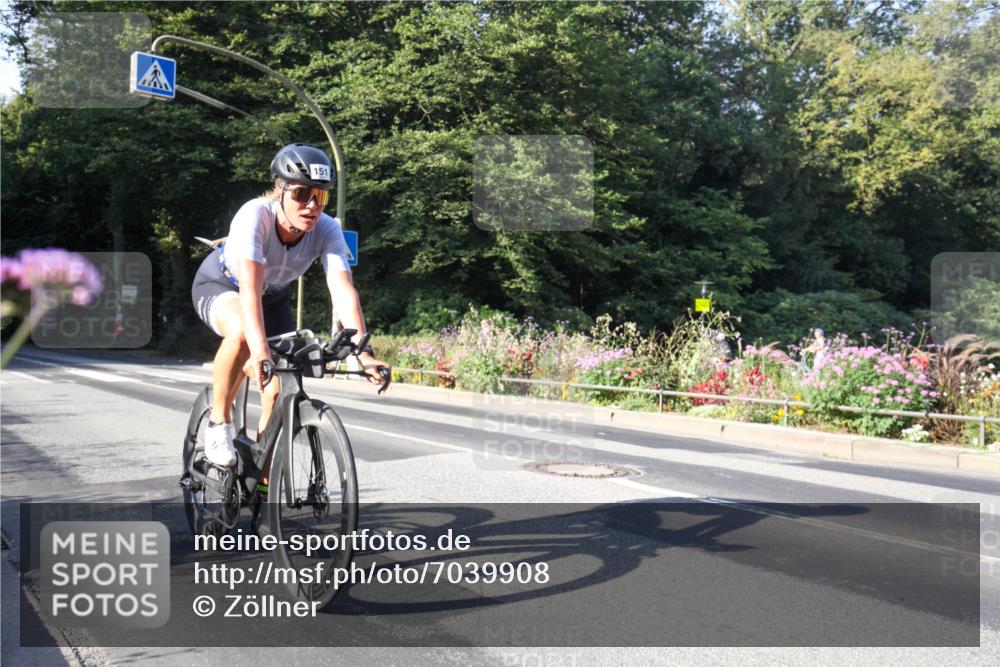 08.09.2024 - Stadtparktriathlon Zöllner http://msf.ph/oto/7039908 08.09.2024 09:38:11 Radfahren 151 meine-sportfotos.de