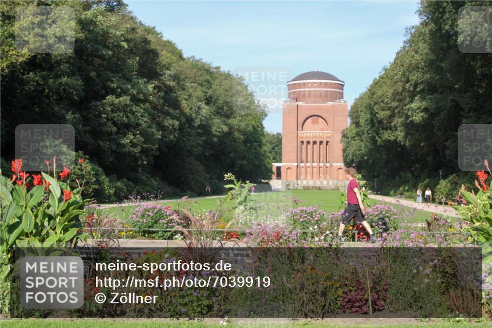 08.09.2024 - Stadtparktriathlon Zöllner http://msf.ph/oto/7039919 08.09.2024 09:49:42 Radfahren  meine-sportfotos.de