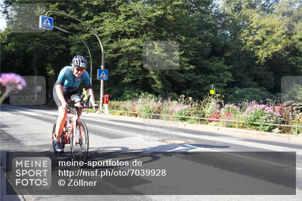 08.09.2024 - Stadtparktriathlon Zöllner http://msf.ph/oto/7039928 08.09.2024 09:39:32 Radfahren 155, 175, 178 meine-sportfotos.de