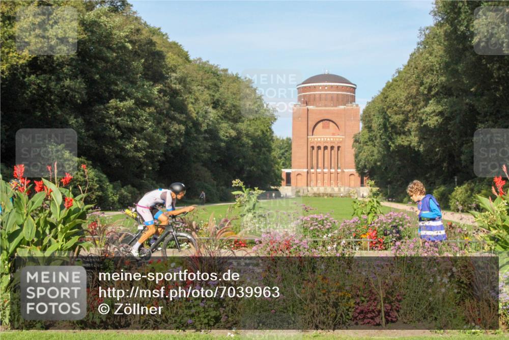 08.09.2024 - Stadtparktriathlon Zöllner http://msf.ph/oto/7039963 08.09.2024 09:51:45 Radfahren 193, 199, 200, 243 meine-sportfotos.de