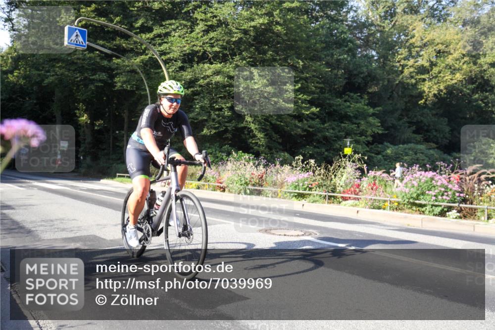 08.09.2024 - Stadtparktriathlon Zöllner http://msf.ph/oto/7039969 08.09.2024 09:41:29 Radfahren 169 meine-sportfotos.de