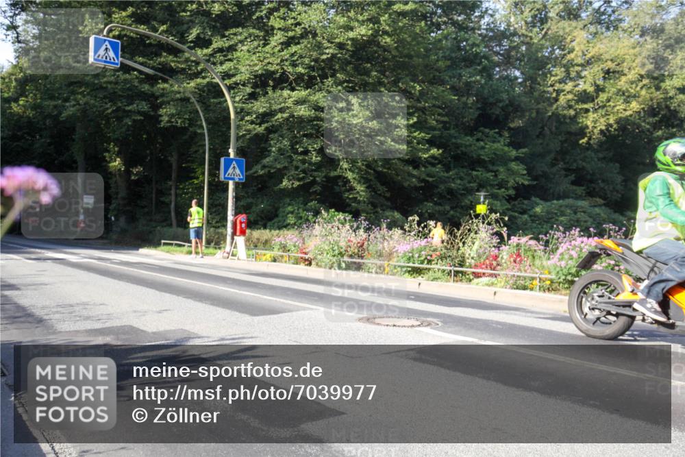 08.09.2024 - Stadtparktriathlon Zöllner http://msf.ph/oto/7039977 08.09.2024 09:41:51 Radfahren 135 meine-sportfotos.de