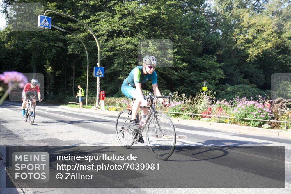 08.09.2024 - Stadtparktriathlon Zöllner http://msf.ph/oto/7039981 08.09.2024 09:42:15 Radfahren 148, 165 meine-sportfotos.de