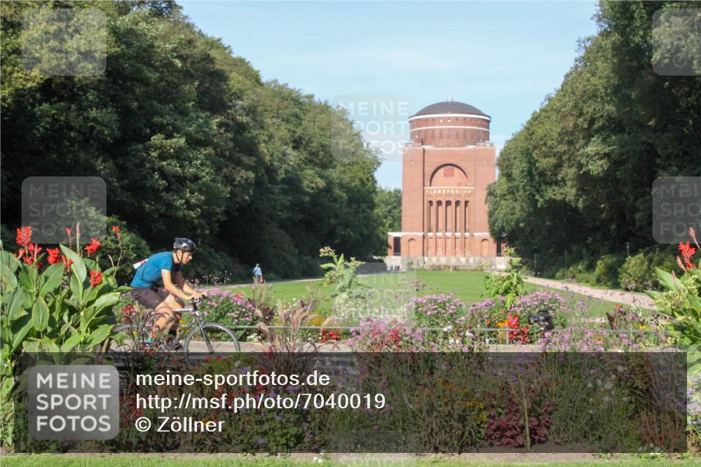 08.09.2024 - Stadtparktriathlon Zöllner http://msf.ph/oto/7040019 08.09.2024 09:53:27 Radfahren 196, 212, 222, 225 meine-sportfotos.de