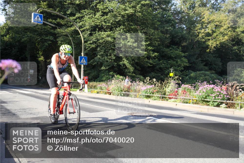 08.09.2024 - Stadtparktriathlon Zöllner http://msf.ph/oto/7040020 08.09.2024 09:43:53 Radfahren 150 meine-sportfotos.de