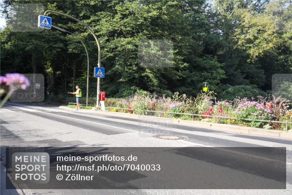08.09.2024 - Stadtparktriathlon Zöllner http://msf.ph/oto/7040033 08.09.2024 09:44:16 Radfahren  meine-sportfotos.de