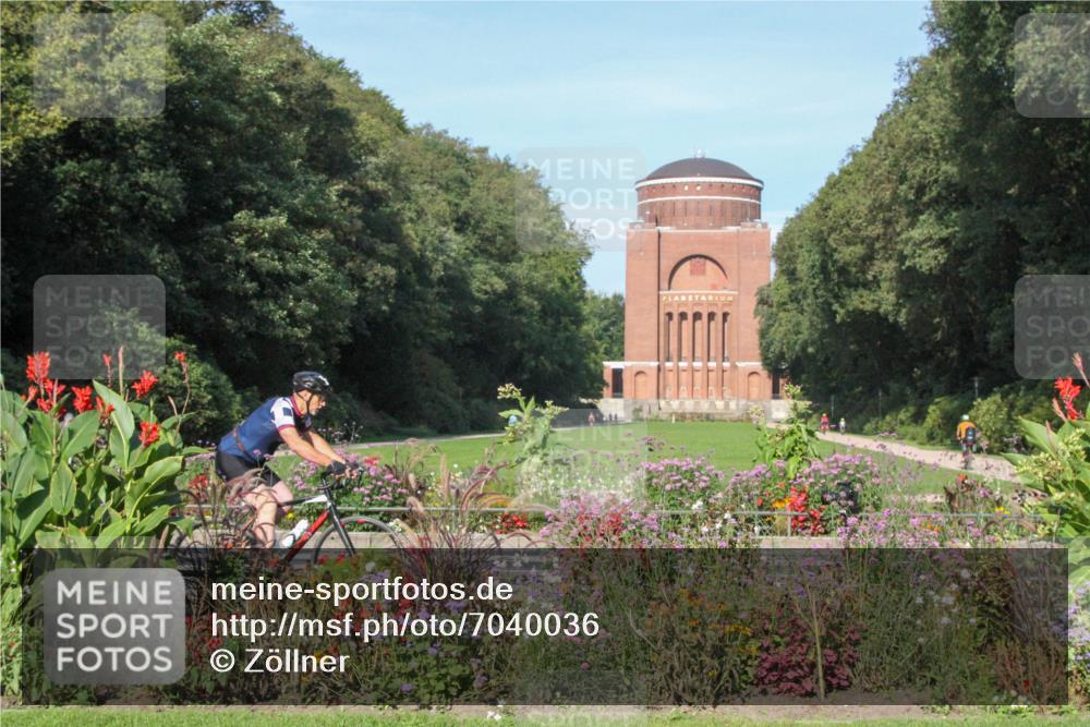 08.09.2024 - Stadtparktriathlon Zöllner http://msf.ph/oto/7040036 08.09.2024 09:54:07 Radfahren 198 meine-sportfotos.de