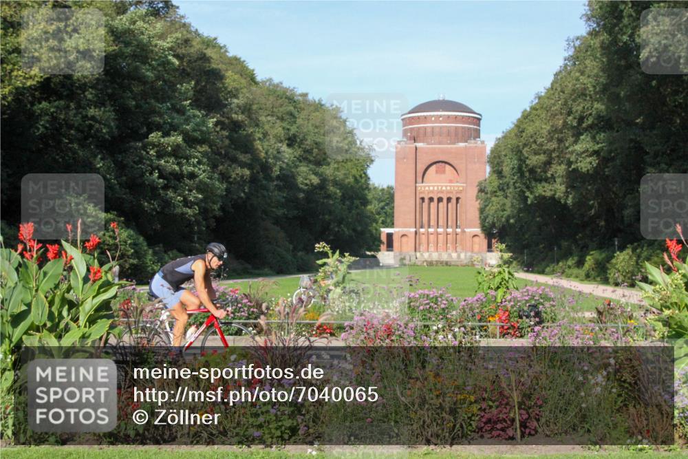 08.09.2024 - Stadtparktriathlon Zöllner http://msf.ph/oto/7040065 08.09.2024 09:54:43 Radfahren 221, 247 meine-sportfotos.de