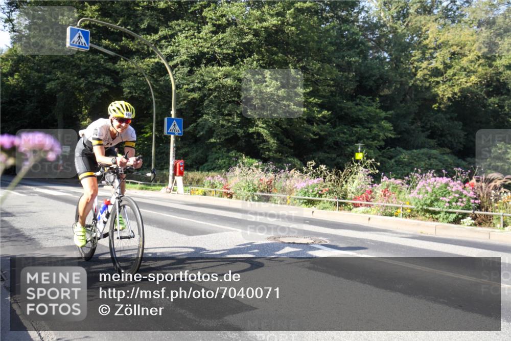 08.09.2024 - Stadtparktriathlon Zöllner http://msf.ph/oto/7040071 08.09.2024 09:45:49 Radfahren 160 meine-sportfotos.de