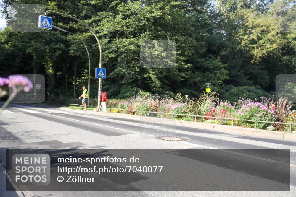 08.09.2024 - Stadtparktriathlon Zöllner http://msf.ph/oto/7040077 08.09.2024 09:45:58 Radfahren  meine-sportfotos.de