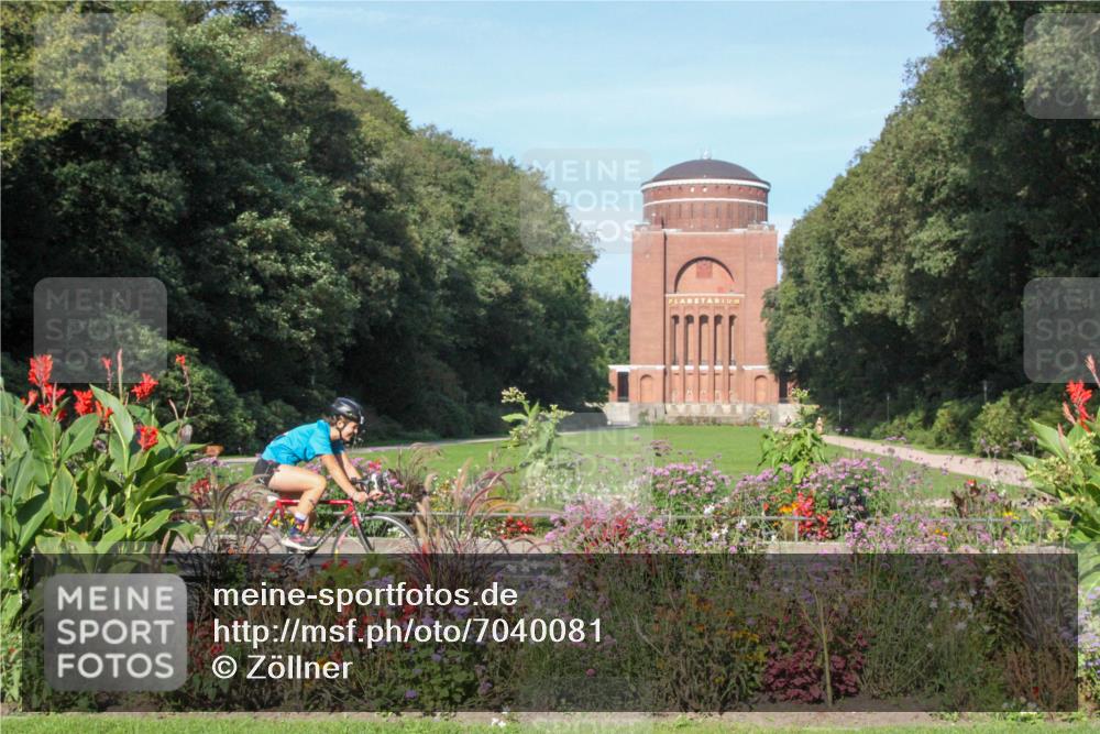 08.09.2024 - Stadtparktriathlon Zöllner http://msf.ph/oto/7040081 08.09.2024 09:55:42 Radfahren 242 meine-sportfotos.de
