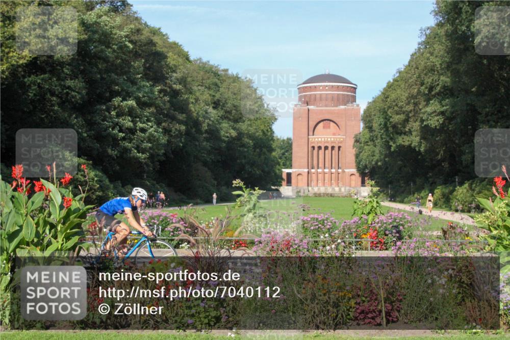 08.09.2024 - Stadtparktriathlon Zöllner http://msf.ph/oto/7040112 08.09.2024 09:57:00 Radfahren 184, 201, 253 meine-sportfotos.de
