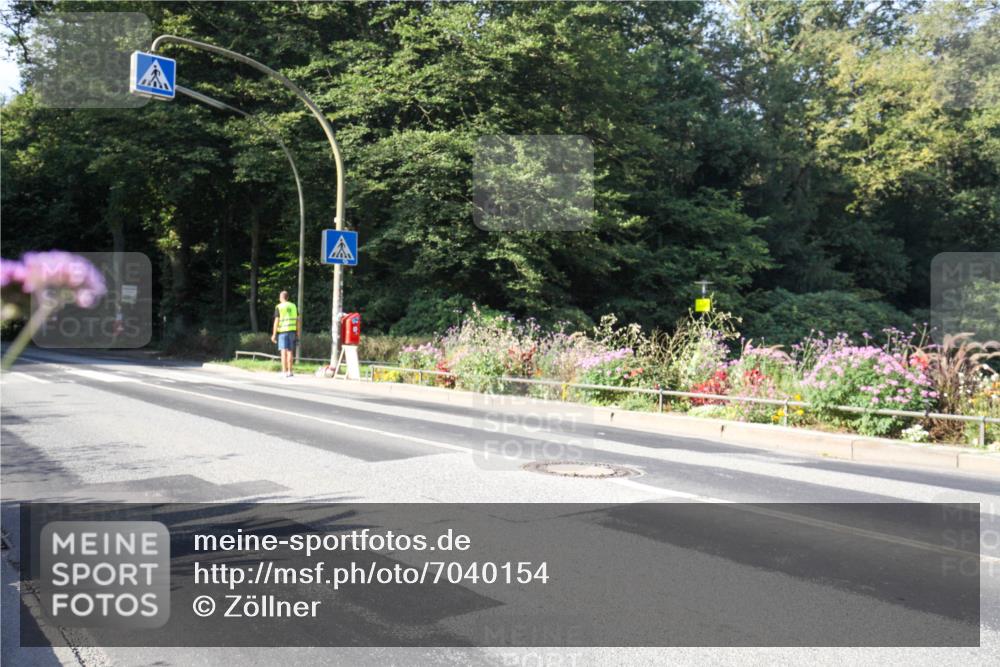 08.09.2024 - Stadtparktriathlon Zöllner http://msf.ph/oto/7040154 08.09.2024 09:49:19 Radfahren  meine-sportfotos.de