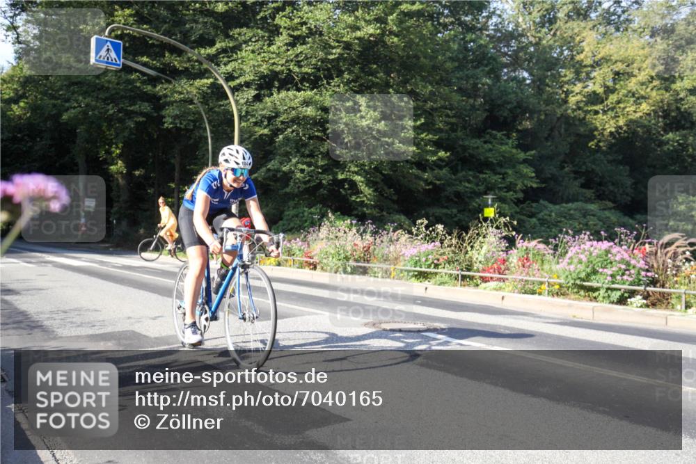 08.09.2024 - Stadtparktriathlon Zöllner http://msf.ph/oto/7040165 08.09.2024 09:49:33 Radfahren 184 meine-sportfotos.de