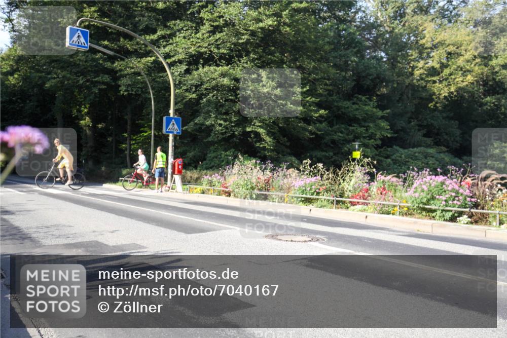 08.09.2024 - Stadtparktriathlon Zöllner http://msf.ph/oto/7040167 08.09.2024 09:49:34 Radfahren 184 meine-sportfotos.de