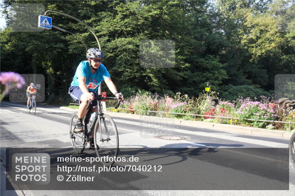 08.09.2024 - Stadtparktriathlon Zöllner http://msf.ph/oto/7040212 08.09.2024 09:51:47 Radfahren 193, 199, 200, 243 meine-sportfotos.de