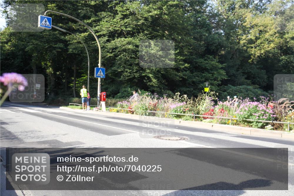 08.09.2024 - Stadtparktriathlon Zöllner http://msf.ph/oto/7040225 08.09.2024 09:52:09 Radfahren 207, 226, 259 meine-sportfotos.de