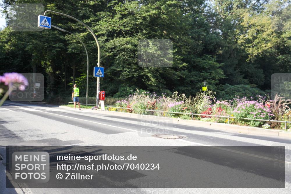 08.09.2024 - Stadtparktriathlon Zöllner http://msf.ph/oto/7040234 08.09.2024 09:52:32 Radfahren  meine-sportfotos.de