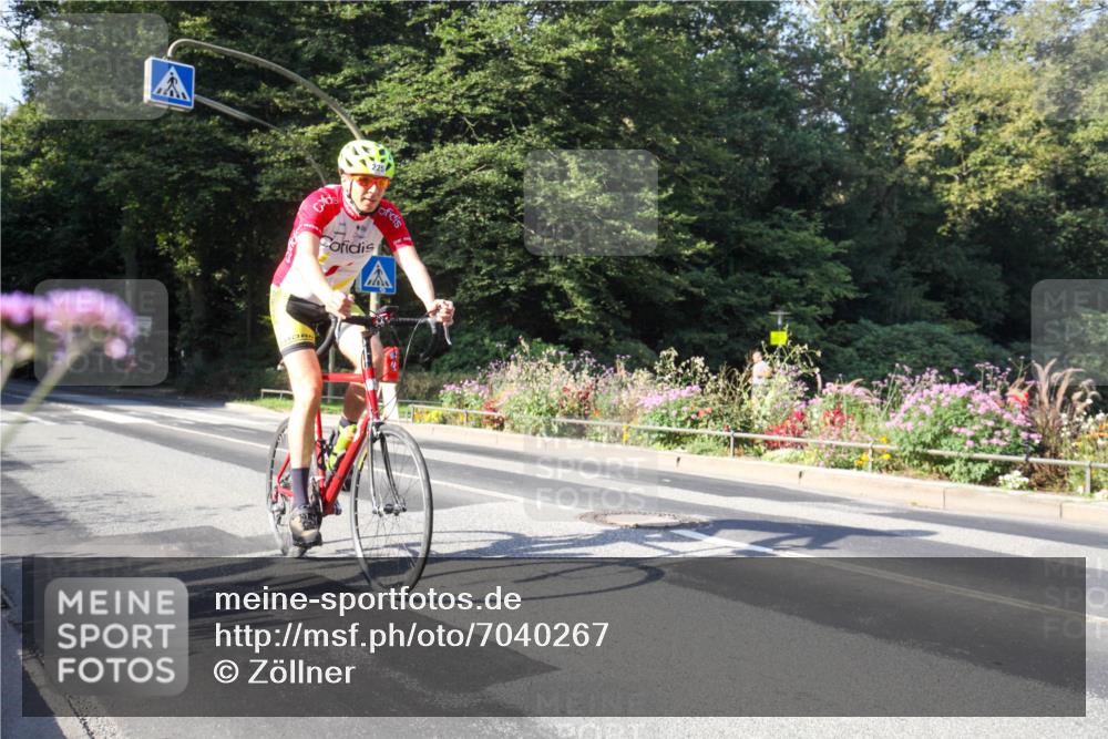 08.09.2024 - Stadtparktriathlon Zöllner http://msf.ph/oto/7040267 08.09.2024 09:53:30 Radfahren 190, 196, 212, 222, 225 meine-sportfotos.de