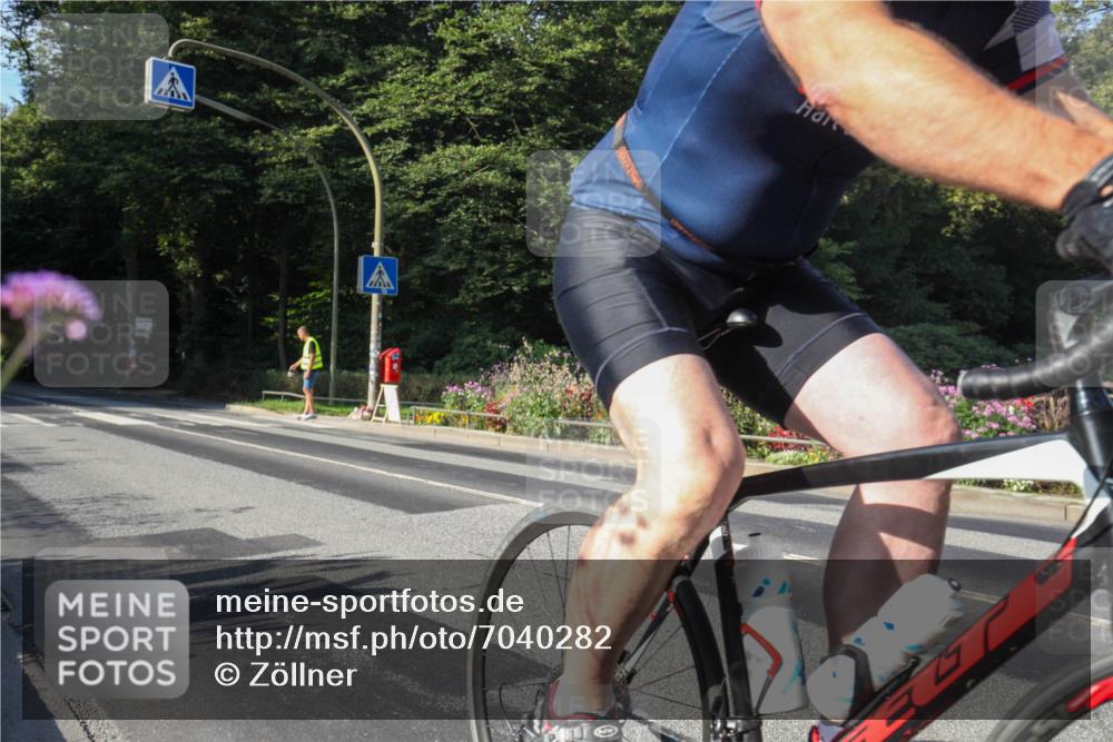 08.09.2024 - Stadtparktriathlon Zöllner http://msf.ph/oto/7040282 08.09.2024 09:54:08 Radfahren 198 meine-sportfotos.de