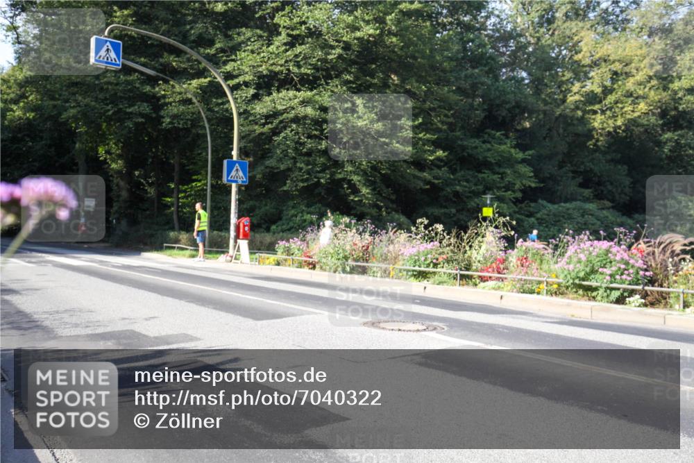 08.09.2024 - Stadtparktriathlon Zöllner http://msf.ph/oto/7040322 08.09.2024 09:55:56 Radfahren  meine-sportfotos.de