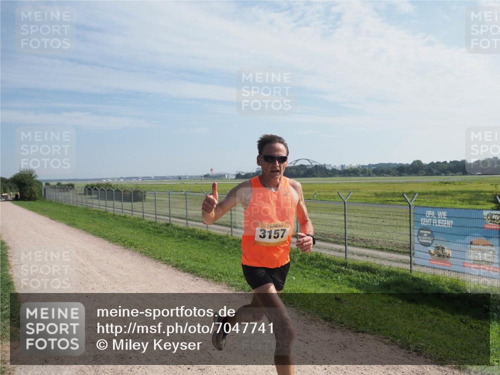 08.09.2024 - Airport Race Miley Keyser http://msf.ph/oto/7047741 08.09.2024 11:46:55 Laufen 3157 meine-sportfotos.de