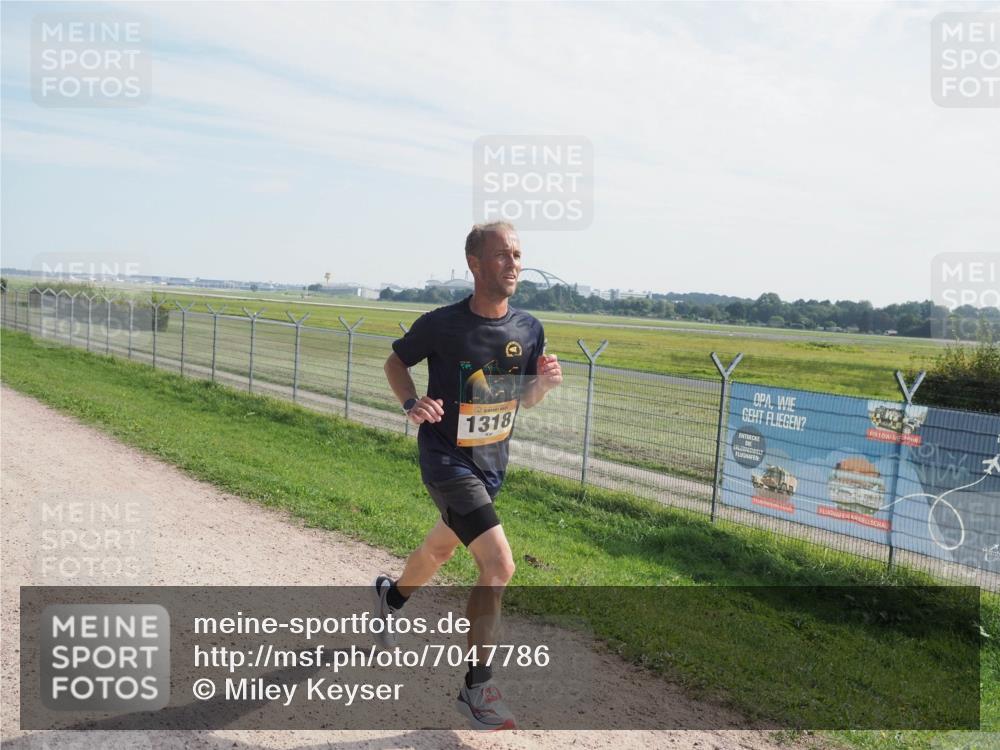 08.09.2024 - Airport Race Miley Keyser http://msf.ph/oto/7047786 08.09.2024 11:51:49 Laufen 1318 meine-sportfotos.de