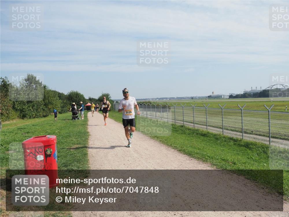 08.09.2024 - Airport Race Miley Keyser http://msf.ph/oto/7047848 08.09.2024 11:54:25 Laufen 3129 meine-sportfotos.de