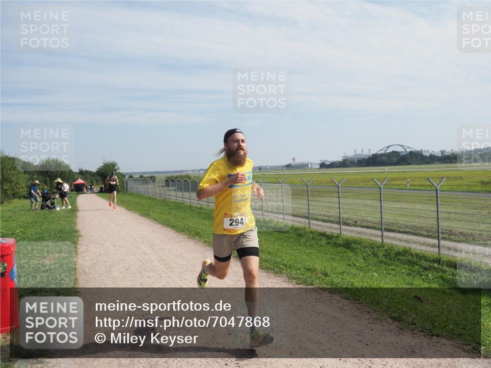 08.09.2024 - Airport Race Miley Keyser http://msf.ph/oto/7047868 08.09.2024 11:54:32 Laufen 294 meine-sportfotos.de