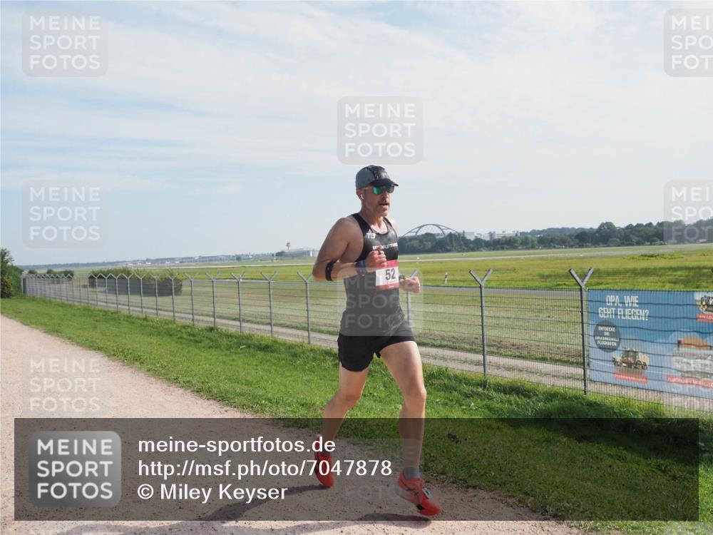 08.09.2024 - Airport Race Miley Keyser http://msf.ph/oto/7047878 08.09.2024 11:54:37 Laufen 52 meine-sportfotos.de