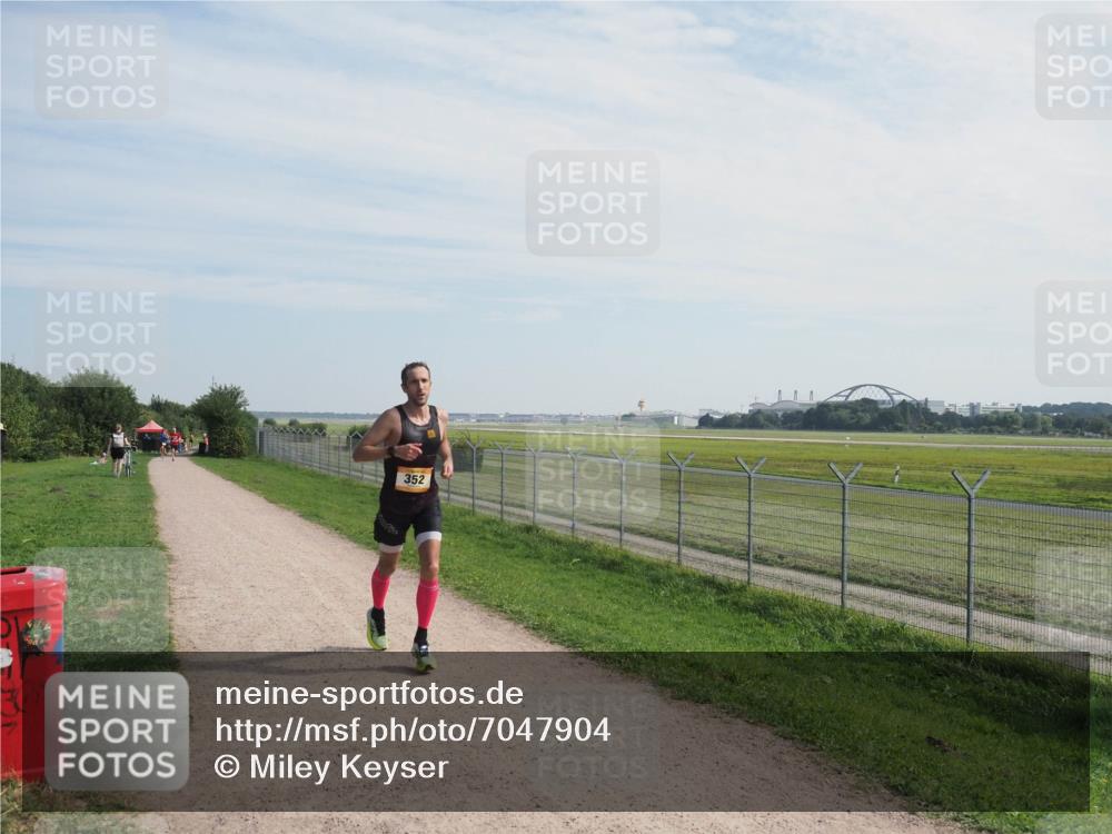 08.09.2024 - Airport Race Miley Keyser http://msf.ph/oto/7047904 08.09.2024 11:56:33 Laufen 352 meine-sportfotos.de