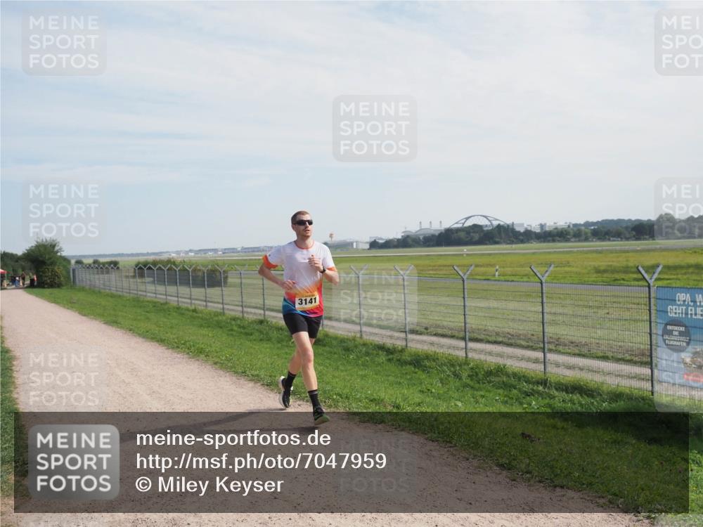 08.09.2024 - Airport Race Miley Keyser http://msf.ph/oto/7047959 08.09.2024 11:57:19 Laufen 3141 meine-sportfotos.de