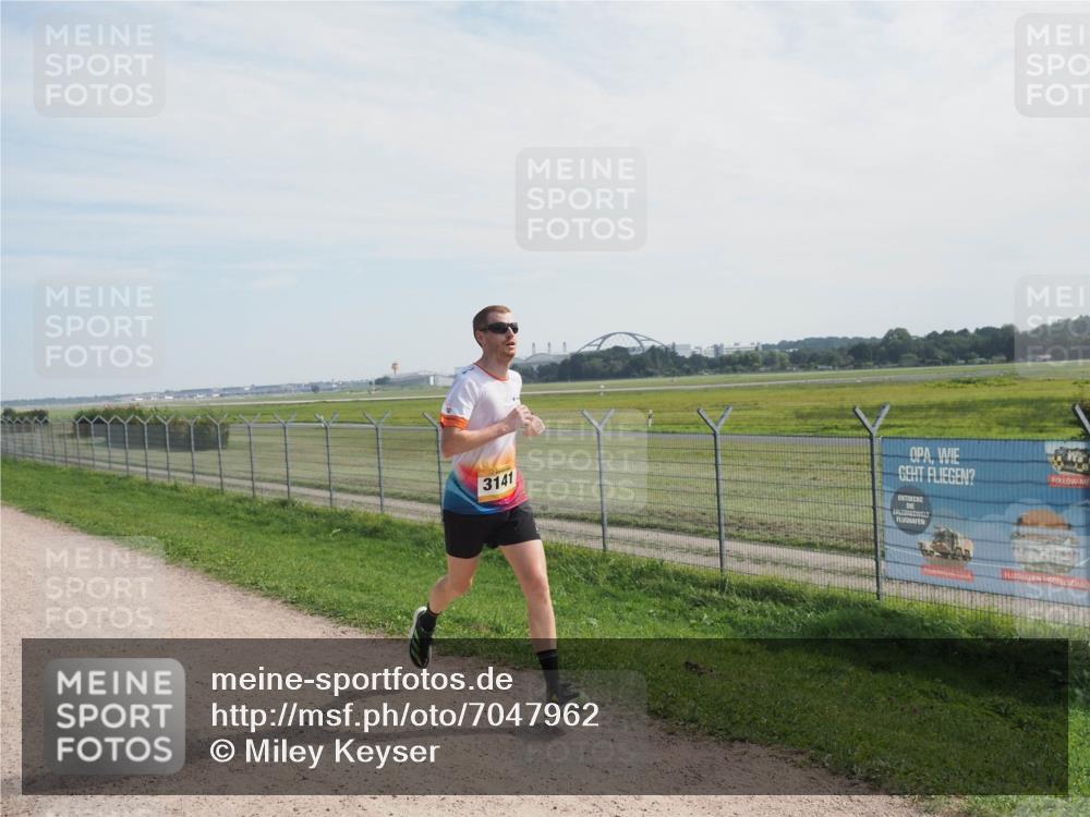 08.09.2024 - Airport Race Miley Keyser http://msf.ph/oto/7047962 08.09.2024 11:57:20 Laufen 3141 meine-sportfotos.de