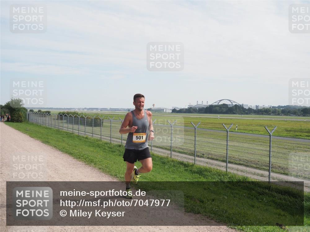 08.09.2024 - Airport Race Miley Keyser http://msf.ph/oto/7047977 08.09.2024 11:58:01 Laufen 501 meine-sportfotos.de