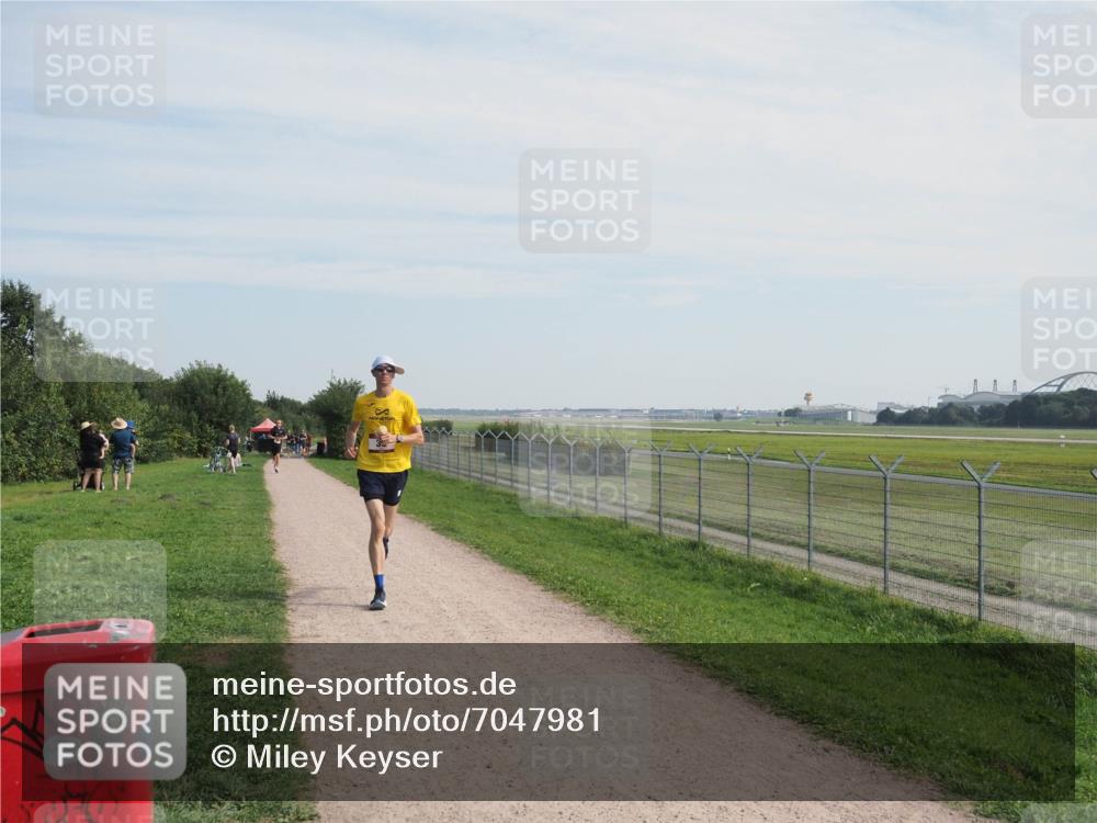 08.09.2024 - Airport Race Miley Keyser http://msf.ph/oto/7047981 08.09.2024 11:58:15 Laufen 6 meine-sportfotos.de