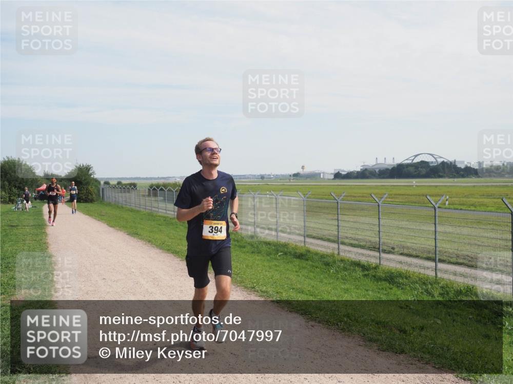 08.09.2024 - Airport Race Miley Keyser http://msf.ph/oto/7047997 08.09.2024 11:58:25 Laufen 394 meine-sportfotos.de