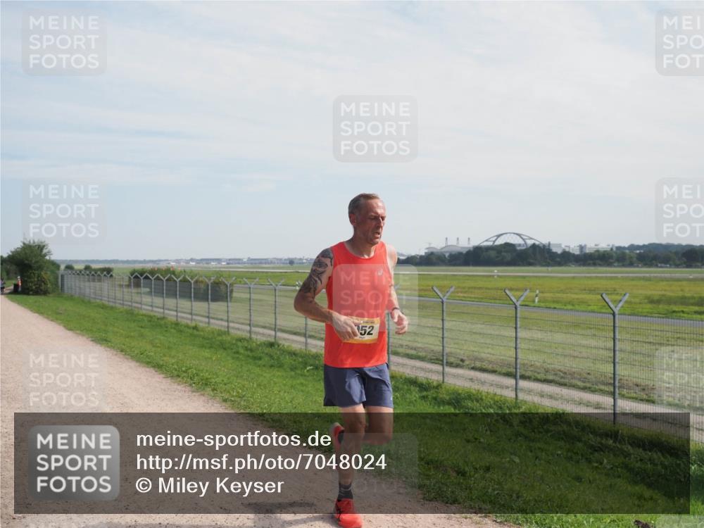 08.09.2024 - Airport Race Miley Keyser http://msf.ph/oto/7048024 08.09.2024 11:58:43 Laufen 52 meine-sportfotos.de