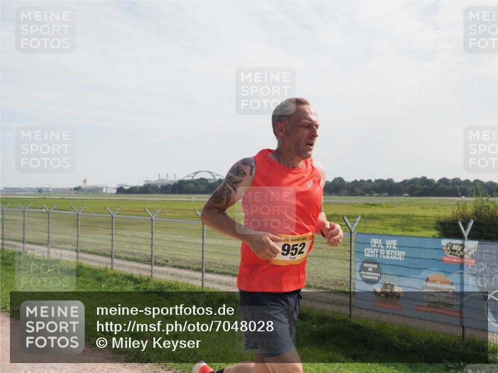 08.09.2024 - Airport Race Miley Keyser http://msf.ph/oto/7048028 08.09.2024 11:58:43 Laufen 952 meine-sportfotos.de