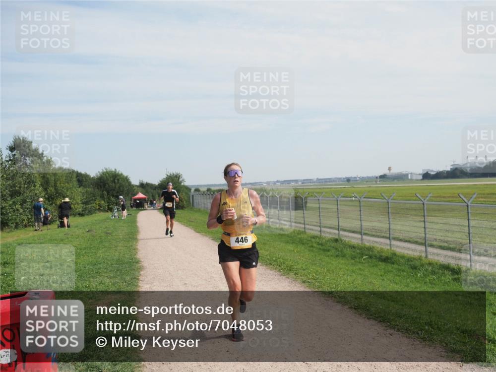 08.09.2024 - Airport Race Miley Keyser http://msf.ph/oto/7048053 08.09.2024 11:59:32 Laufen 446 meine-sportfotos.de