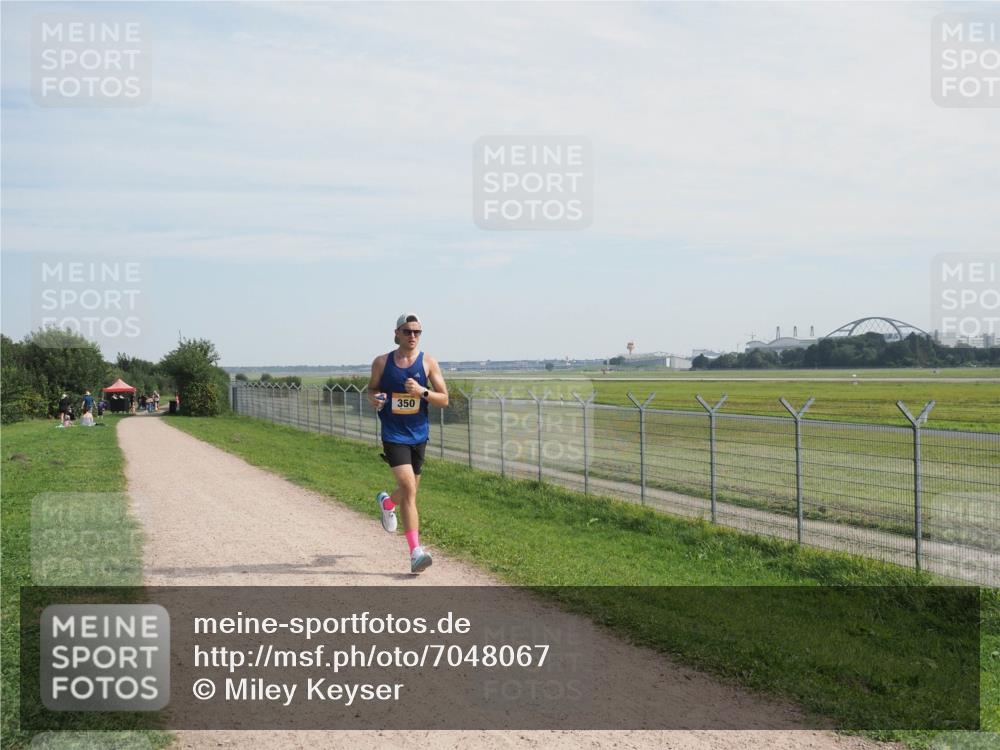 08.09.2024 - Airport Race Miley Keyser http://msf.ph/oto/7048067 08.09.2024 12:00:18 Laufen 350 meine-sportfotos.de