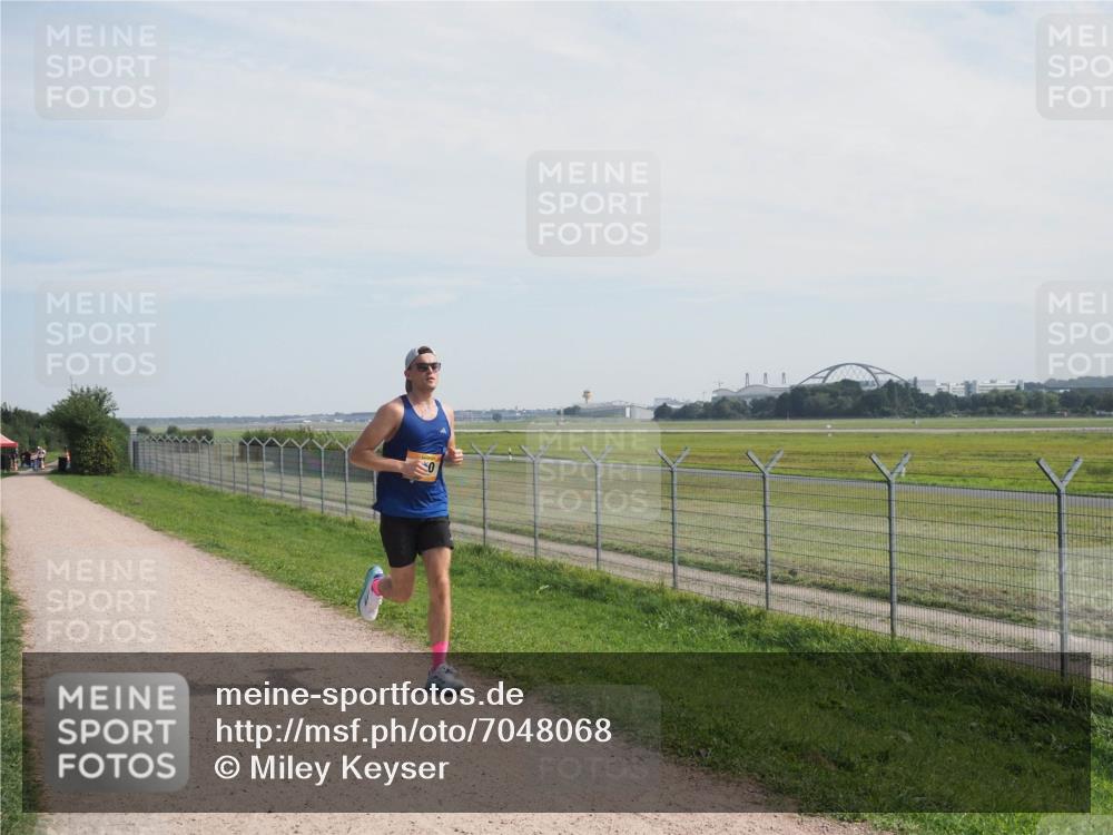 08.09.2024 - Airport Race Miley Keyser http://msf.ph/oto/7048068 08.09.2024 12:00:19 Laufen  meine-sportfotos.de