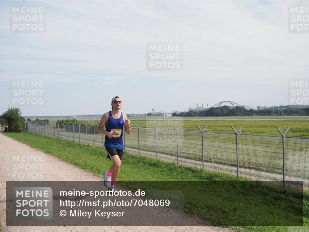 08.09.2024 - Airport Race Miley Keyser http://msf.ph/oto/7048069 08.09.2024 12:00:19 Laufen 350 meine-sportfotos.de