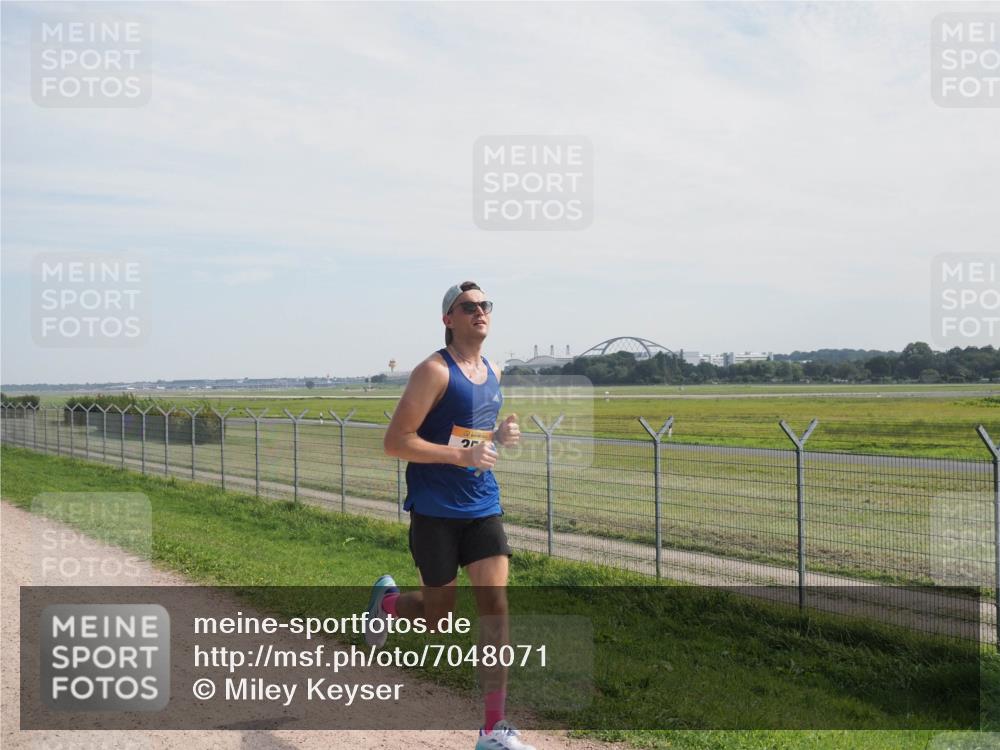 08.09.2024 - Airport Race Miley Keyser http://msf.ph/oto/7048071 08.09.2024 12:00:19 Laufen 25 meine-sportfotos.de